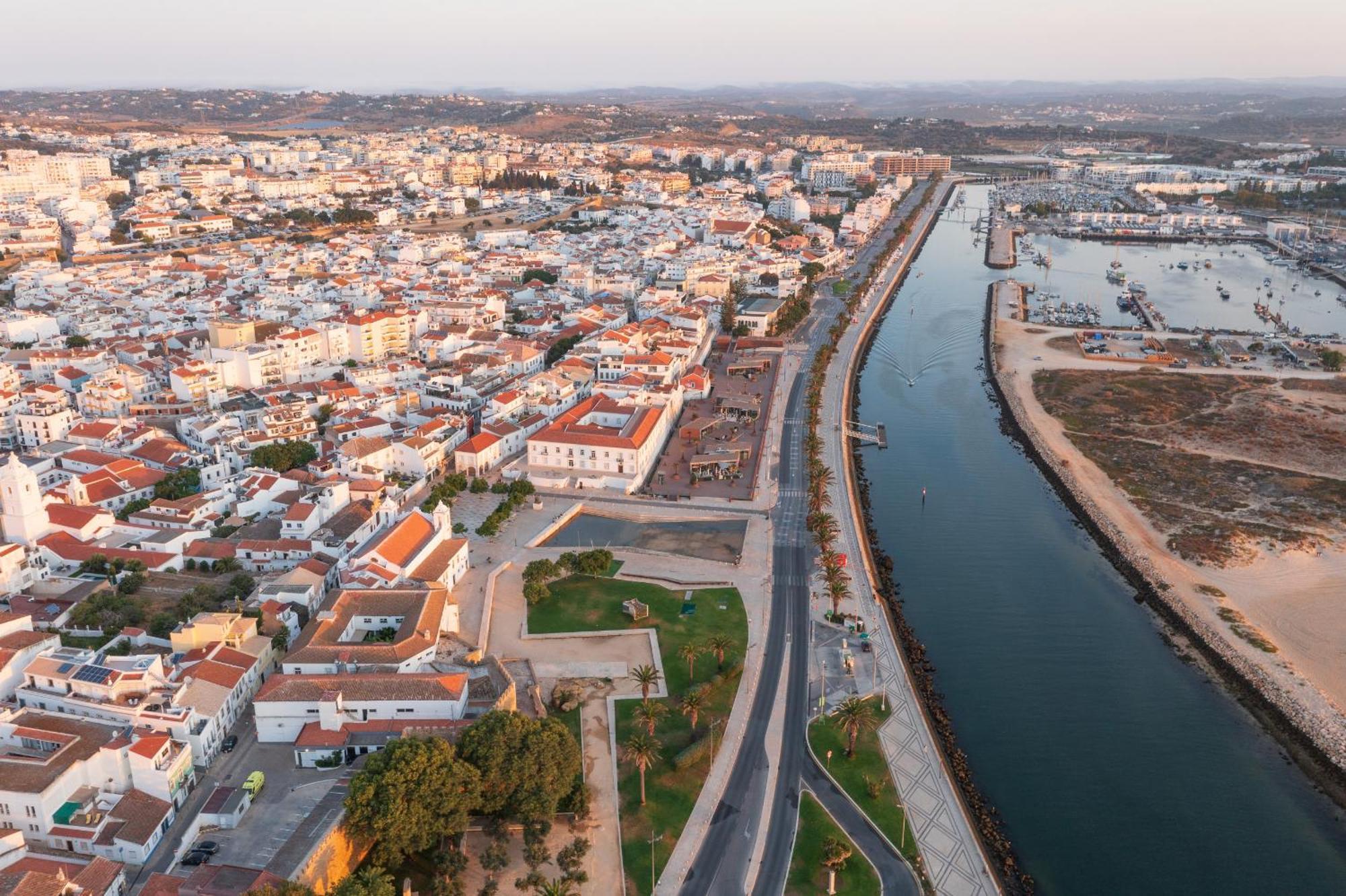 Fabrica Da Ribeira 54 By Destination Algarve Apartment Lagos Bagian luar foto